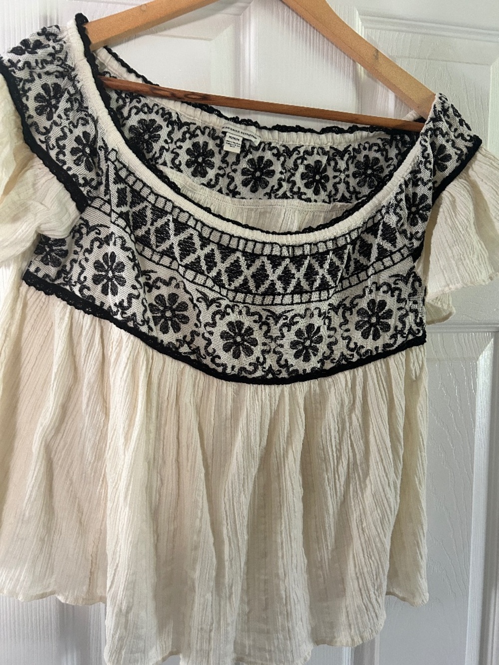 American eagle top size M